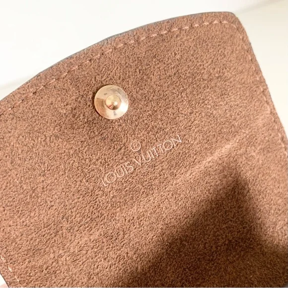 Louis Vuitton sterling silver trunk onyx cuff links in case - Picture 10 of 17